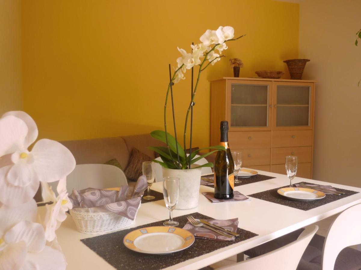 קנוביו Ferienwohnung Gallo Mit Ueberdachter Terrasse Parkplatz 100 Mtr Z Strand מראה חיצוני תמונה